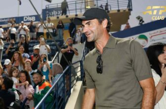 Roger Federer returns to his desert kingdom in Dubai, where It All Added Up | ATP Tour